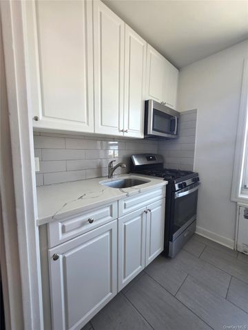 33-15 81st Street 5D, Jackson Heights, NY 11372