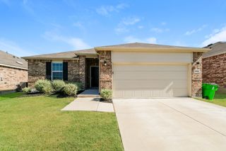 1505 Vernon Drive, Aubrey, TX 76227