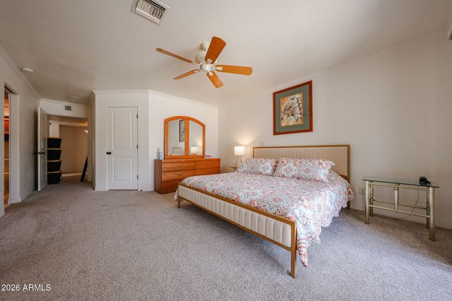 4201 E PEARCE Road, Phoenix, AZ 85044