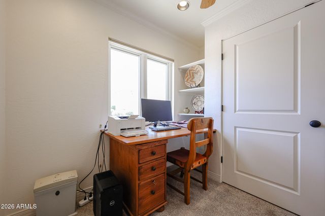 4201 E PEARCE Road, Phoenix, AZ 85044