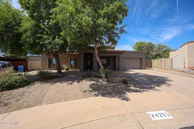 4201 E PEARCE Road, Phoenix, AZ 85044