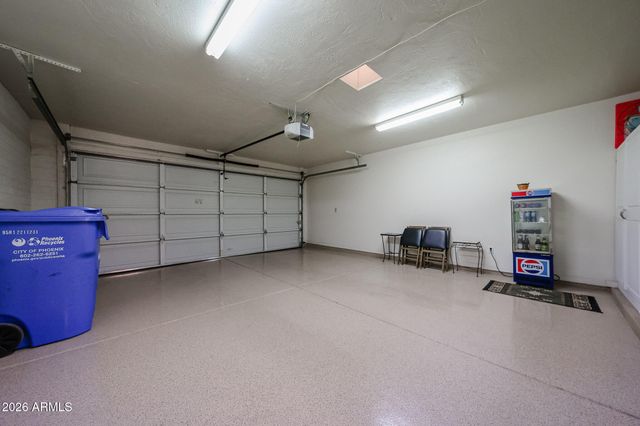 4201 E PEARCE Road, Phoenix, AZ 85044