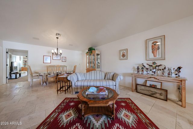 4201 E PEARCE Road, Phoenix, AZ 85044