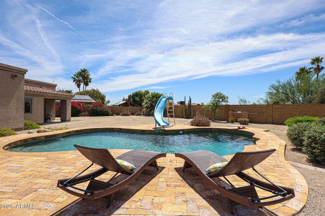 4201 E PEARCE Road, Phoenix, AZ 85044