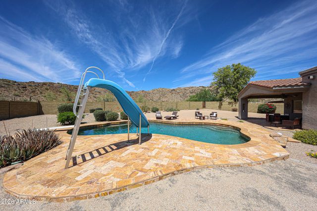 4201 E PEARCE Road, Phoenix, AZ 85044