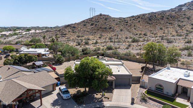 4201 E PEARCE Road, Phoenix, AZ 85044