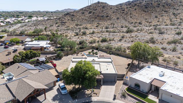4201 E PEARCE Road, Phoenix, AZ 85044