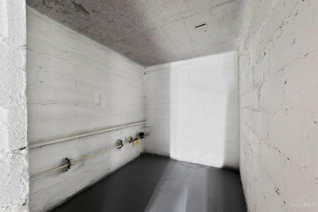 547 Flatt Terrace, Cincinnati, OH 45232