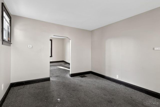 547 Flatt Terrace, Cincinnati, OH 45232