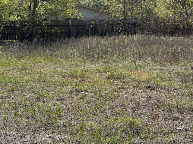 709 Locust ST, Bastrop, TX 78602