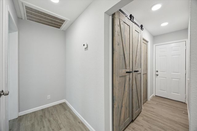 8950 Gosler Road, Sealy, TX 77474