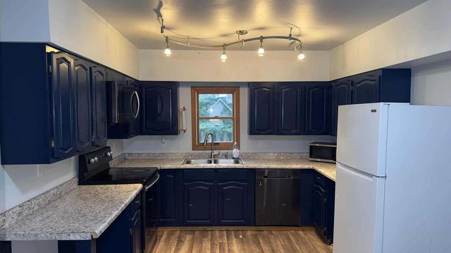 308 Copeland AVENUE, La Crosse, WI 54603