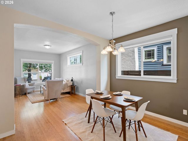 4222 N MONTANA Ave, Portland, OR 97217