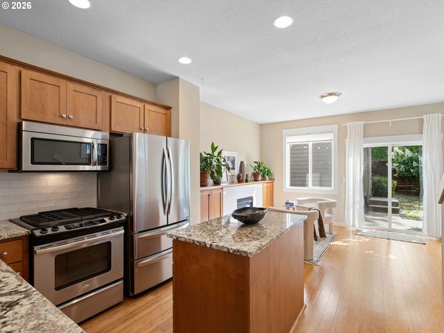 4222 N MONTANA Ave, Portland, OR 97217