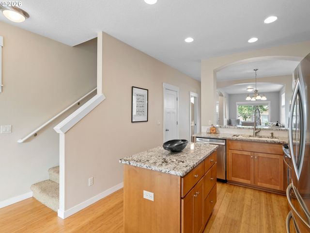 4222 N MONTANA Ave, Portland, OR 97217