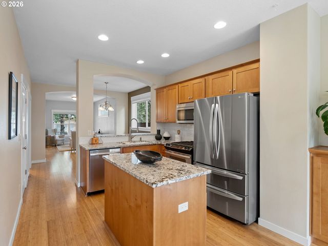 4222 N MONTANA Ave, Portland, OR 97217