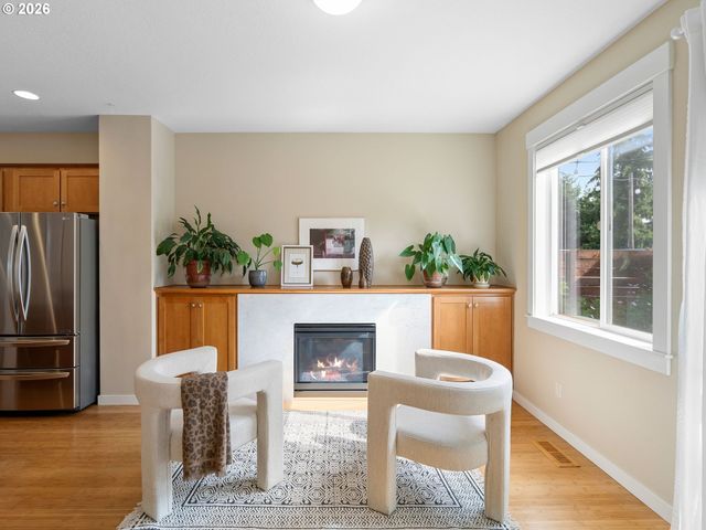 4222 N MONTANA Ave, Portland, OR 97217
