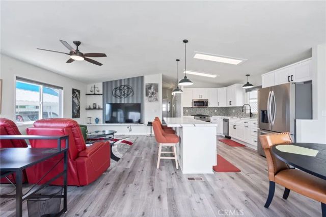 65 Hummingbird, Oceanside, CA 92057