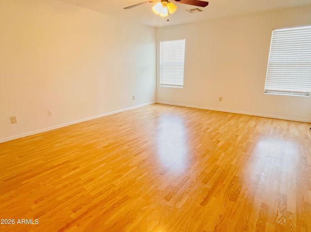 3945 S Illinois Street, Chandler, AZ 85248