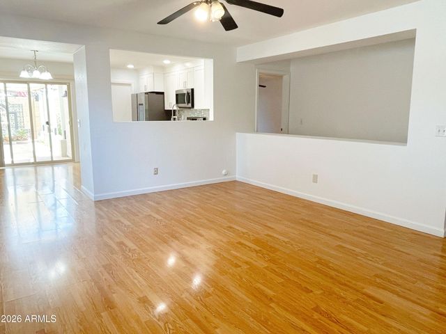 3945 S Illinois Street, Chandler, AZ 85248