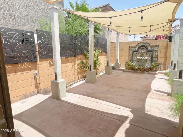 3945 S Illinois Street, Chandler, AZ 85248
