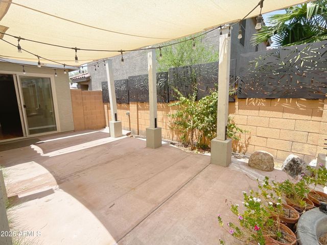 3945 S Illinois Street, Chandler, AZ 85248