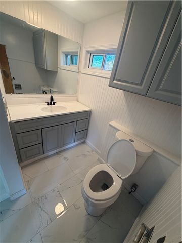 131 Canfield Avenue, Warwick, RI 02889