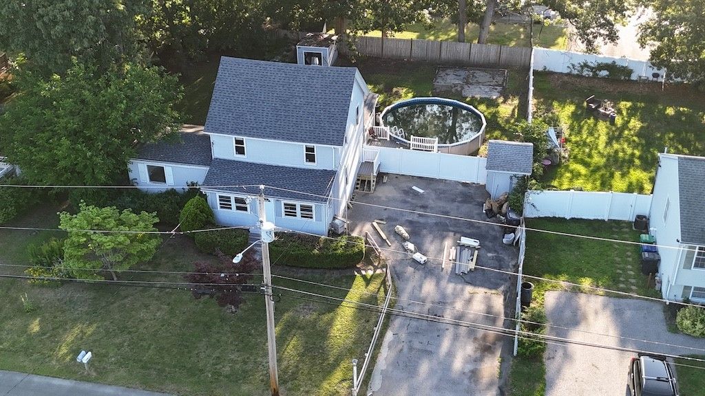 131 Canfield Avenue, Warwick, RI 02889