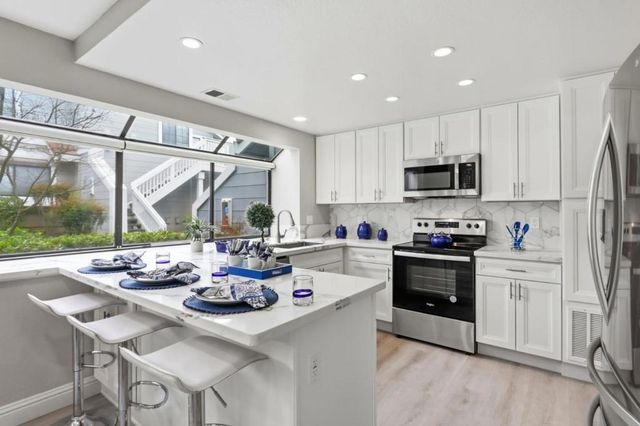 2570 Yerba Bank Court, San Jose, CA 95121