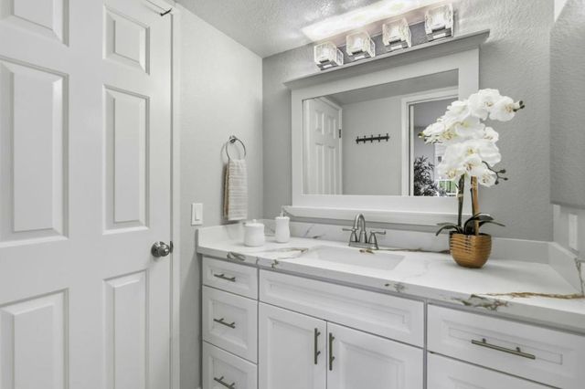 2570 Yerba Bank Court, San Jose, CA 95121