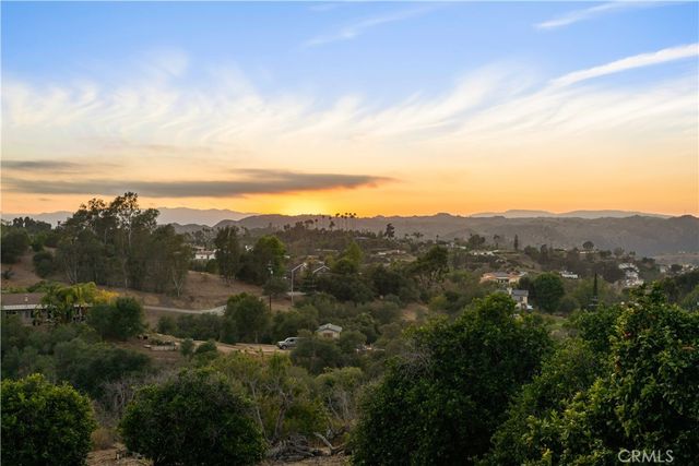 1109 N Stage Coach, Fallbrook, CA 92028