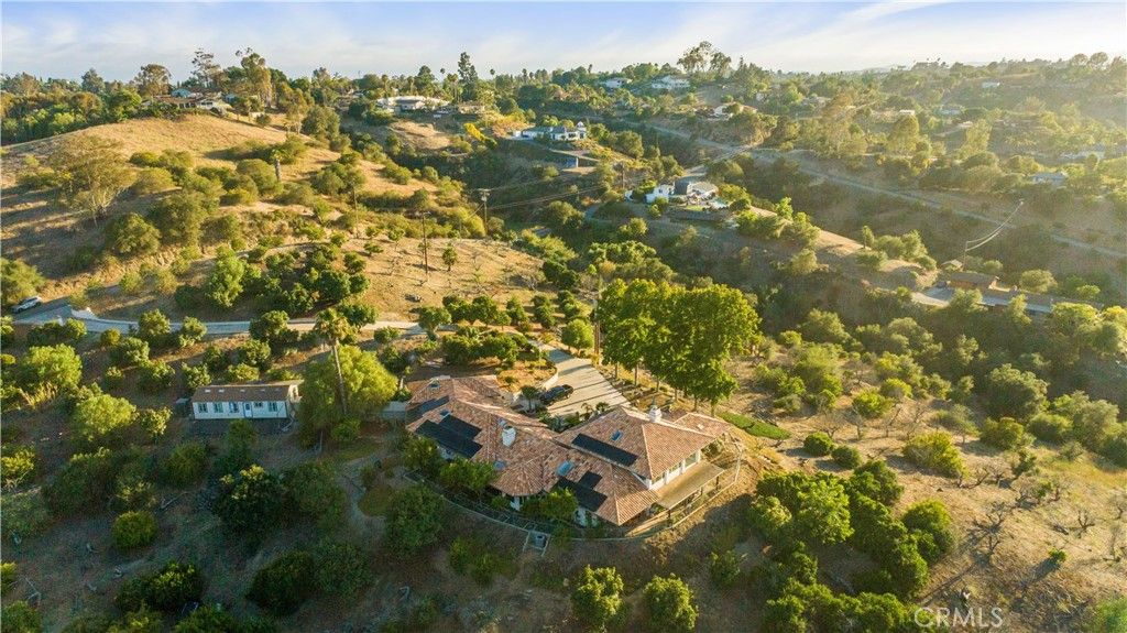 Image 1 of property listing at 1109 N Stage Coach, Fallbrook, CA 92028
