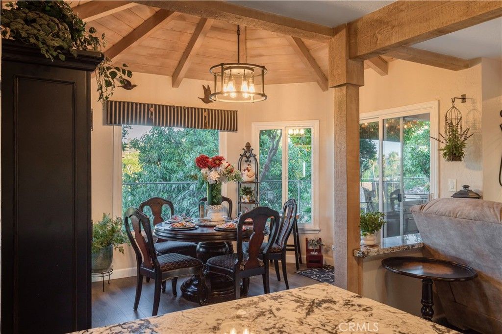 Image 11 of property listing at 1109 N Stage Coach, Fallbrook, CA 92028