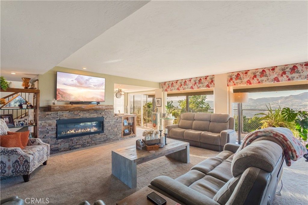 Image 16 of property listing at 1109 N Stage Coach, Fallbrook, CA 92028