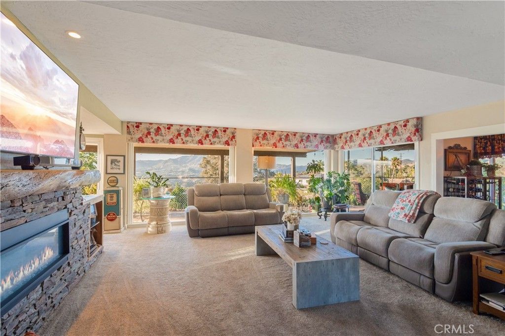 Image 17 of property listing at 1109 N Stage Coach, Fallbrook, CA 92028