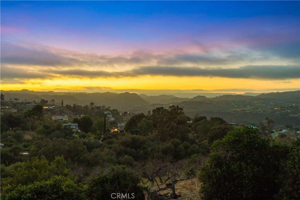 Image 62 of property listing at 1109 N Stage Coach, Fallbrook, CA 92028