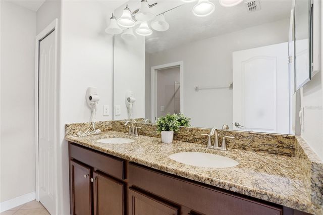 9039 SHADOW MOUNTAIN STREET, Davenport, FL 33896