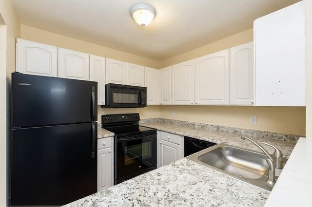 76 Park St 0, Chelsea, MA 02150