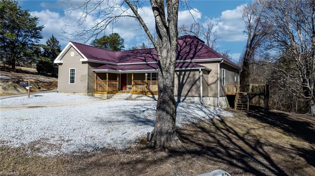 845 Linville Road, Mount Airy, NC 27030