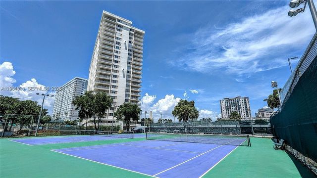 300 Bayview Drive 1603, Sunny Isles Beach, FL 33160