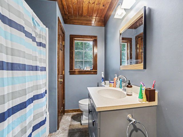 6945 W Shelby Road, Benona Twp, MI 49455