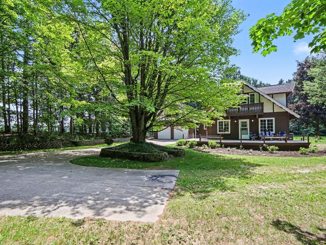 6945 W Shelby Road, Benona Twp, MI 49455