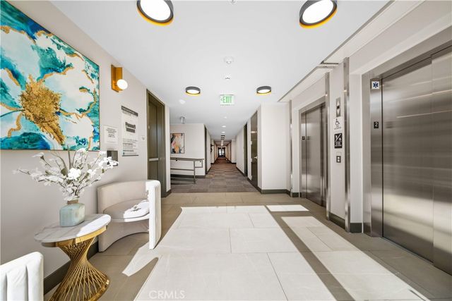 709 E Walnut Street 220, Pasadena, CA 91101