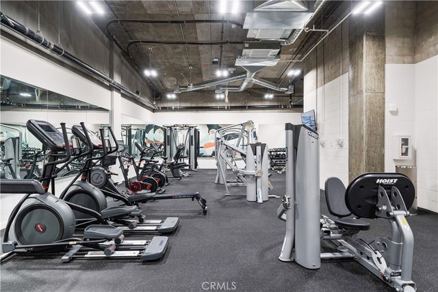 709 E Walnut Street 220, Pasadena, CA 91101