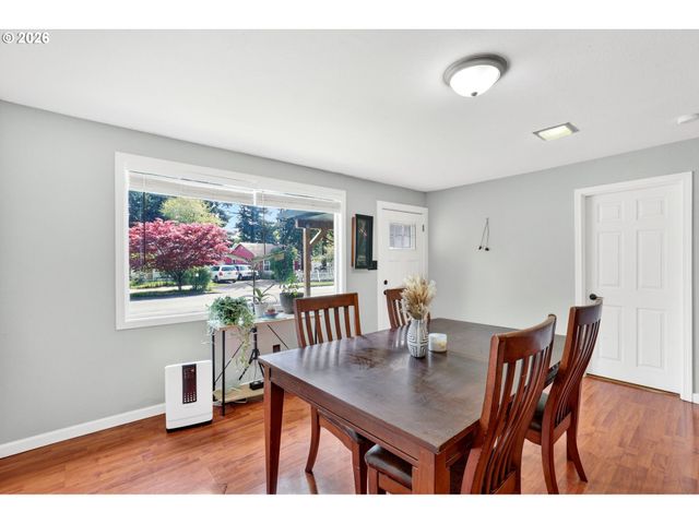 1609 Se 148TH Ave, Portland, OR 97233