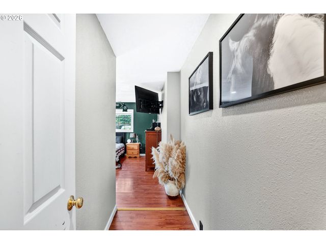 1609 Se 148TH Ave, Portland, OR 97233