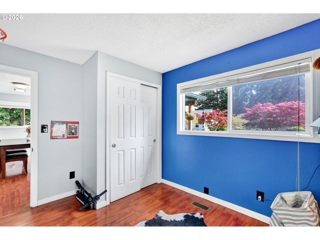 1609 Se 148TH Ave, Portland, OR 97233