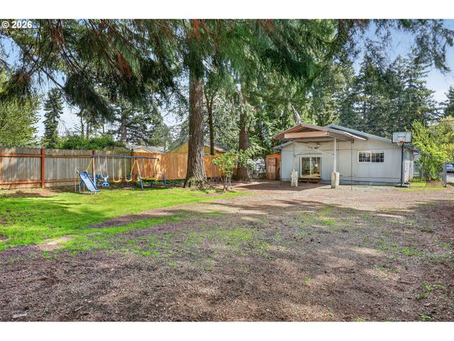 1609 Se 148TH Ave, Portland, OR 97233