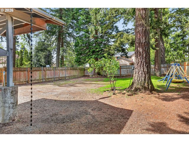 1609 Se 148TH Ave, Portland, OR 97233