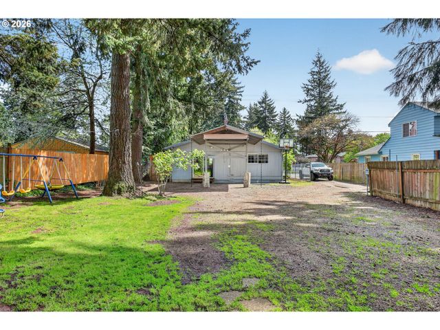 1609 Se 148TH Ave, Portland, OR 97233